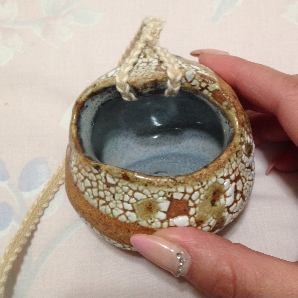 Stoneware and Crackle Hanging Air Plant Holder - Picture 2 of 8